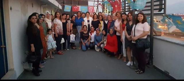 İYİ Partili kadınlardan ilk toplantı