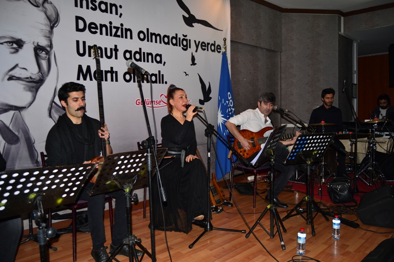 İstanbul Kainat Radyosu’ndan muhteşem performans
