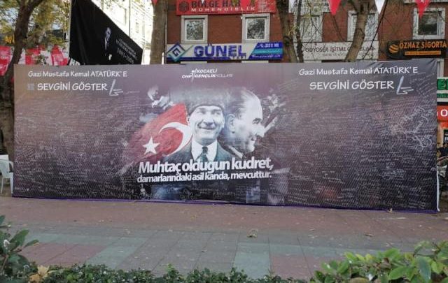 “Atatürk’e ne söylemek istersiniz?”