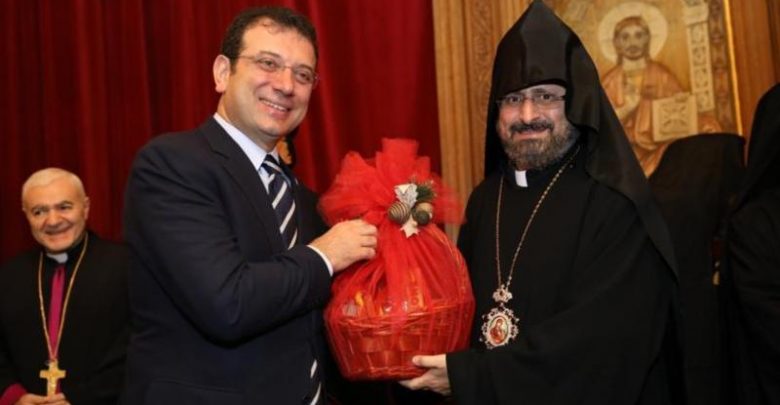 Başkan bu kez Ermenilerin bayramını kutladı