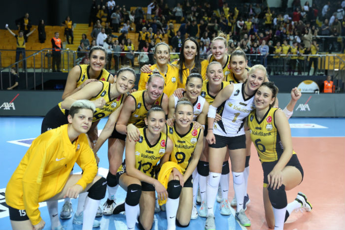 Kanaryaları da geçtiler