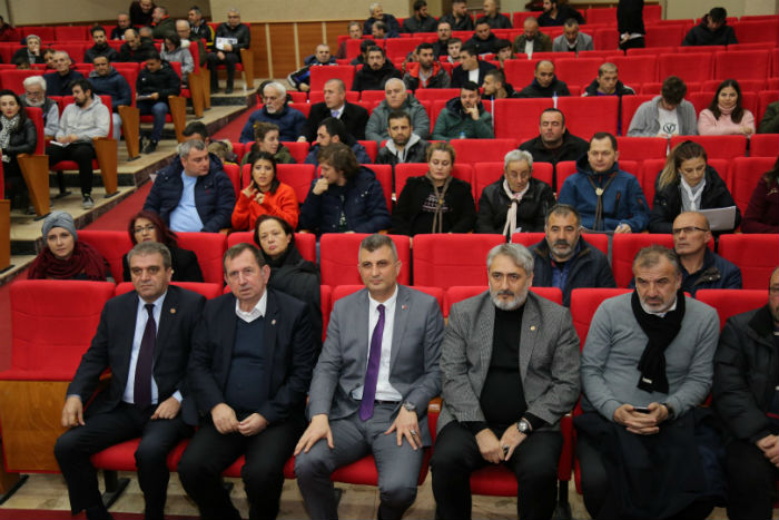 “PSİKOLOJİK DESTEK VE ANTRENÖR GELİŞİMİ” SEMİNERİNE YOĞUN İLGİ