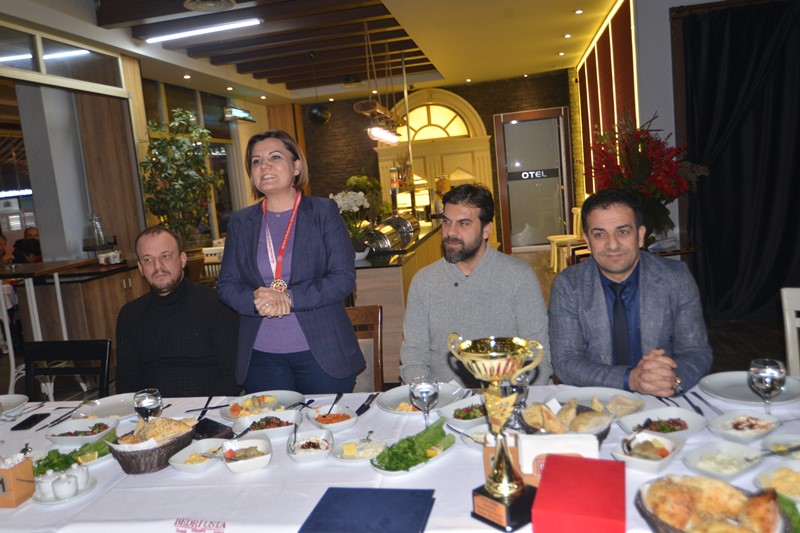 Perilerinden Başkan Hürriyet’e söz