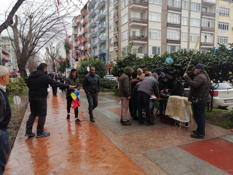 “Geçinemiyoruz, geçinemiyoruz, geçinemiyoruz!"