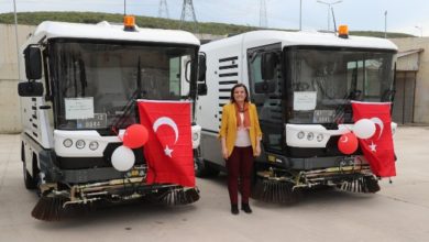 Yeni süpürge araçları, kadınlara emanet