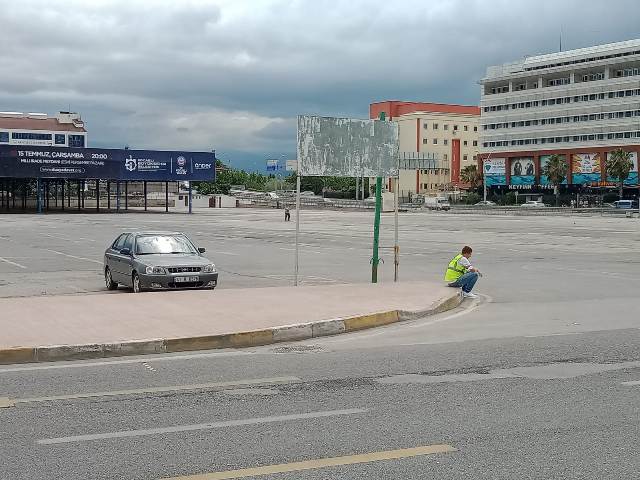 Milli İrade Meydanı Otoparkı hizmete başladı