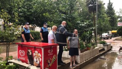 Esnaf ve vatandaşın yardımına koştular