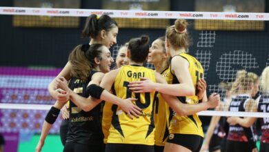 VakıfBank seriyi sekiz maça çıkardı