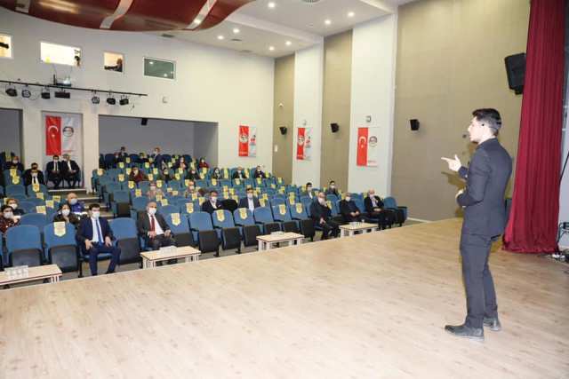 Körfez Belediyesi’nde eğitimlere devam