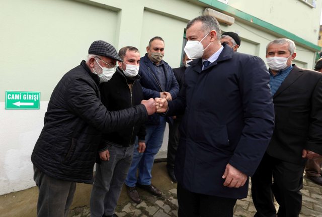 Başkan Büyükakın, İzmit’in köylerini gezdi