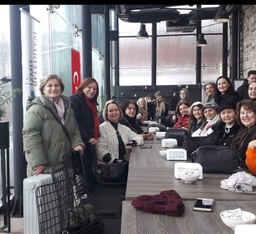 CHP’li kadınlardan halk günü