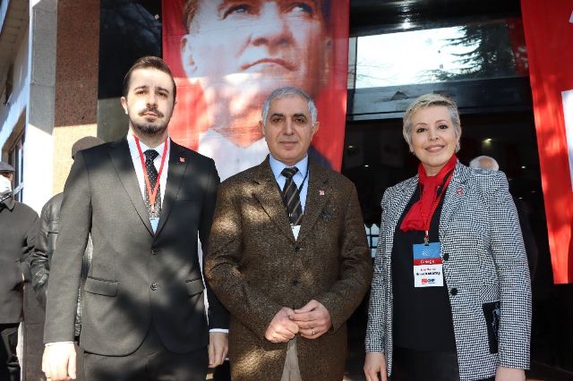 CHP Karamürsel’de seviyeli kongre