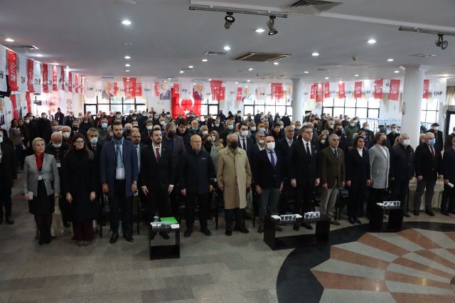 CHP Karamürsel’de seviyeli kongre