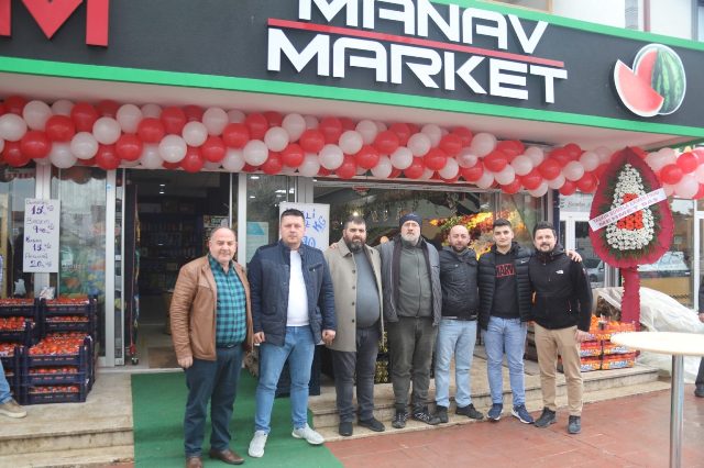 Bizim Manav yeni yerinde