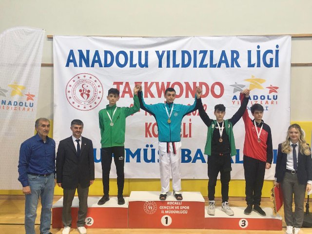 Körfez’in yıldızları üç madalya aldı