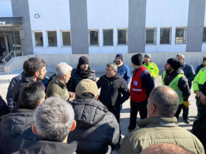 Başkan Şayir ve 65 kişilik ekip deprem bölgesinde  
