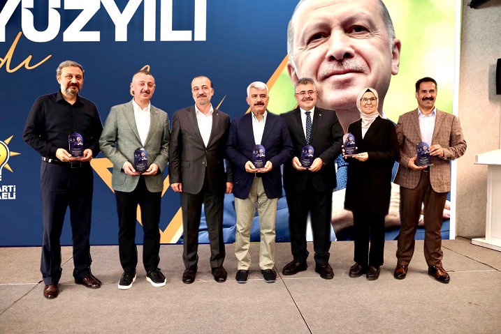 AK Parti’de vefa ve yeni planlama