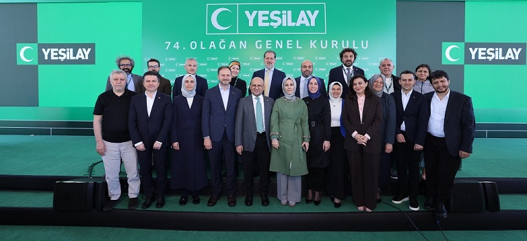 Yeşilay genel kurulunu yaptı