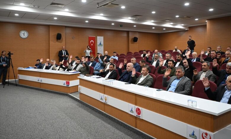 Kartepe'de meclis toplandı