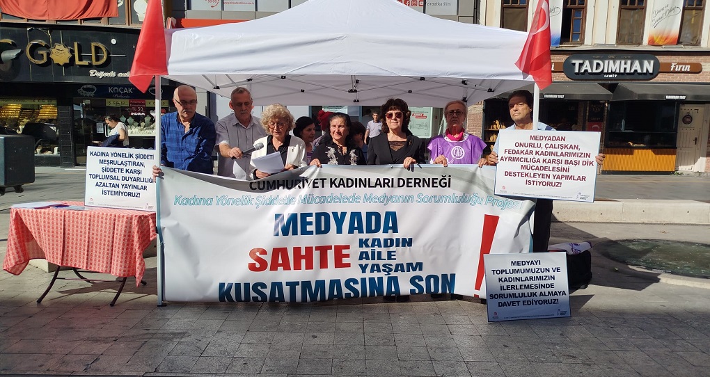 Medyaya çattılar